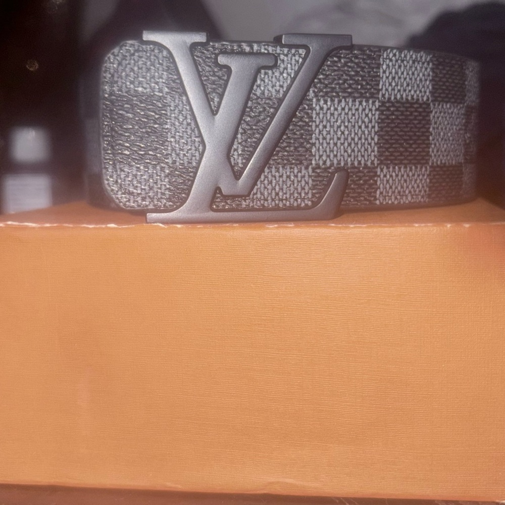 Louis Vuitton Damier Graphite Canvas Belt with Matte LV Buckle - Black/Grey